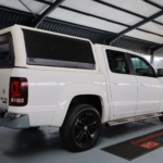2019 Volkswagen Amarok 3.0 V6 TDI Double Cab Highline 4Motion — thumbnail 2